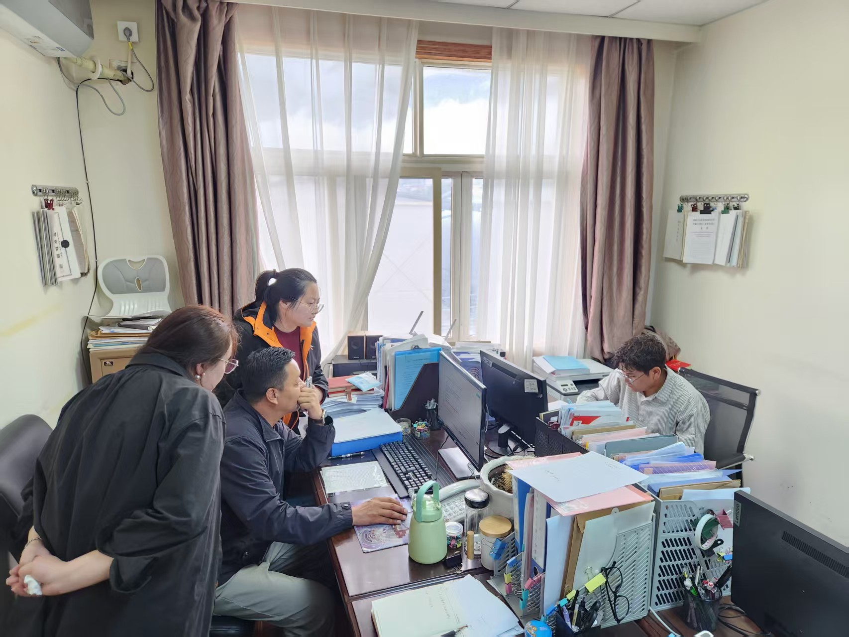 컨퍼런스 사진 1JPG